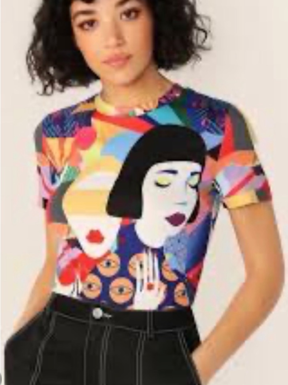 SHEIN Multicolor Graphic Short Sleeve Tee with Black Accents